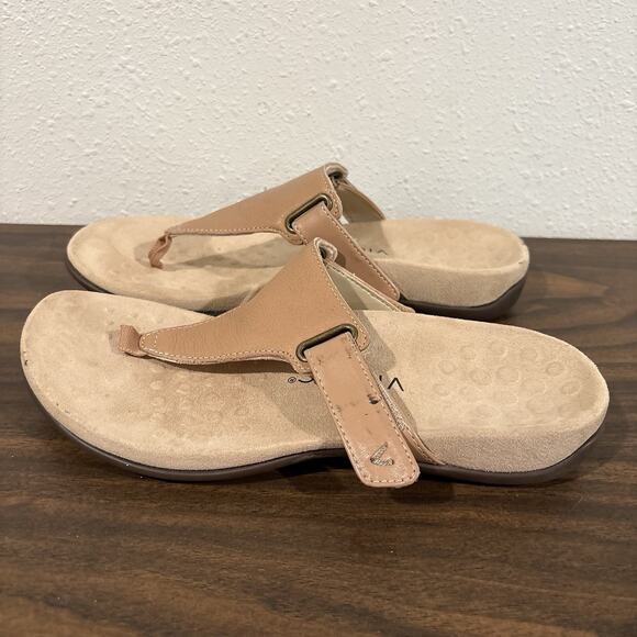 Vionic Wanda Sandals Womens Size 8.5 Wide Nude Tan Slip On Comfort Thong Shoes - Picture 8 of 14